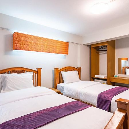 Go Inn Khaosan Road Bkk โกอินน์ ตรอกข้าวสาร Bangkok Kültér fotó