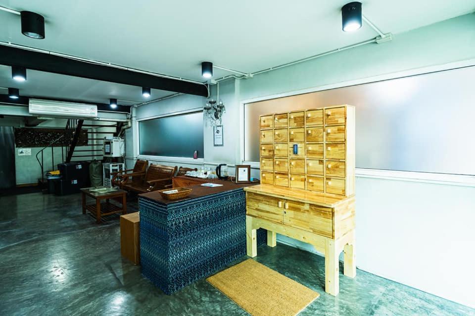 Go Inn Khaosan Road Bkk โกอินน์ ตรอกข้าวสาร Bangkok Kültér fotó