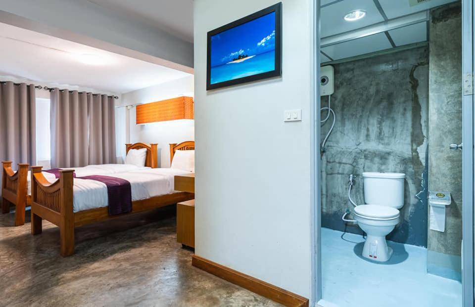Go Inn Khaosan Road Bkk โกอินน์ ตรอกข้าวสาร Bangkok Kültér fotó