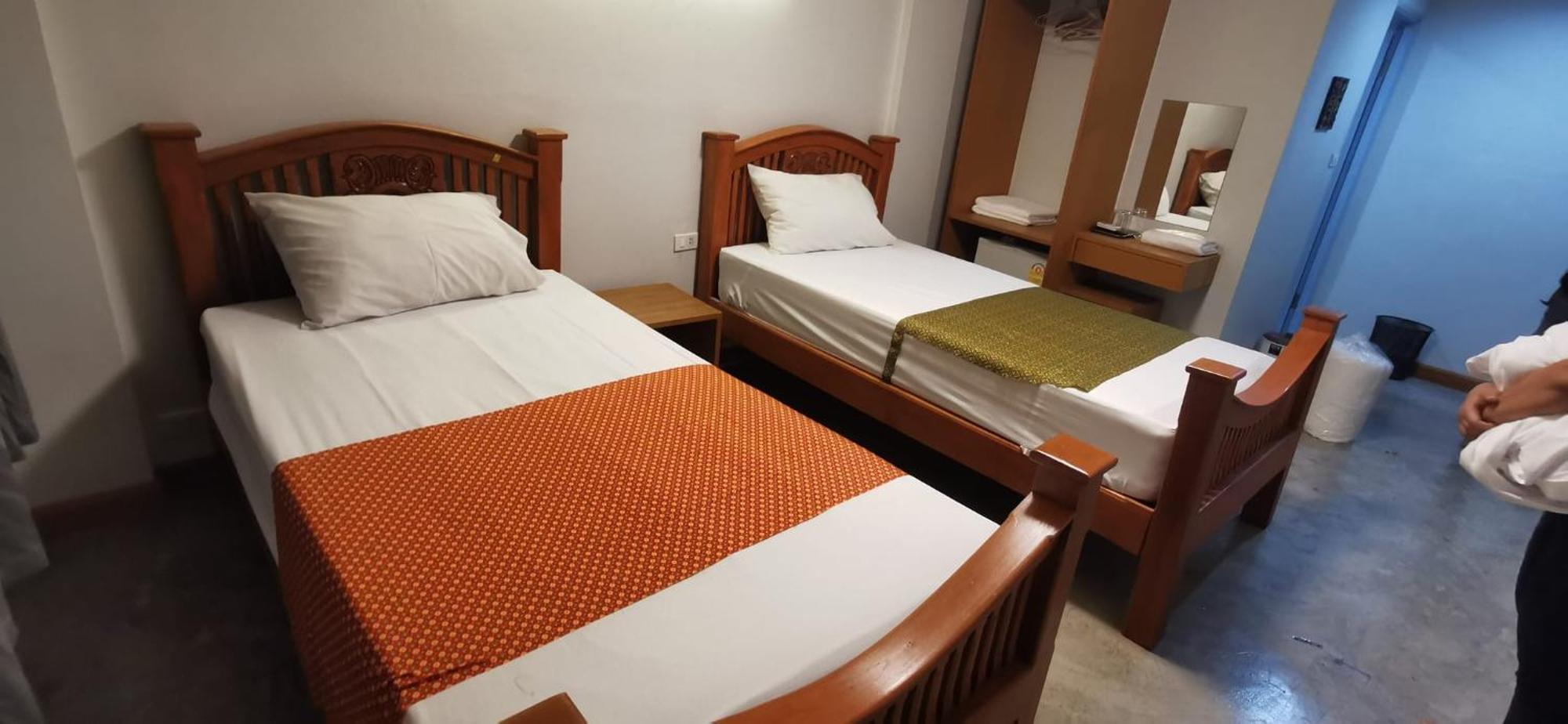 Go Inn Khaosan Road Bkk โกอินน์ ตรอกข้าวสาร Bangkok Kültér fotó